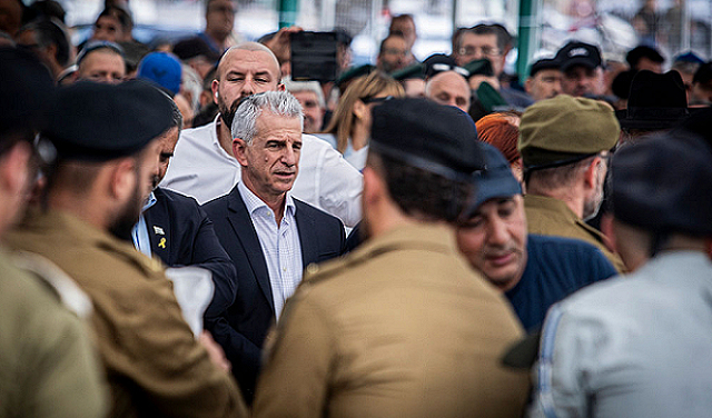 محادثات ليلية بين ترامب ونتنياهو .. رئيس الموساد يبحث في واشنطن الوضع في إيران